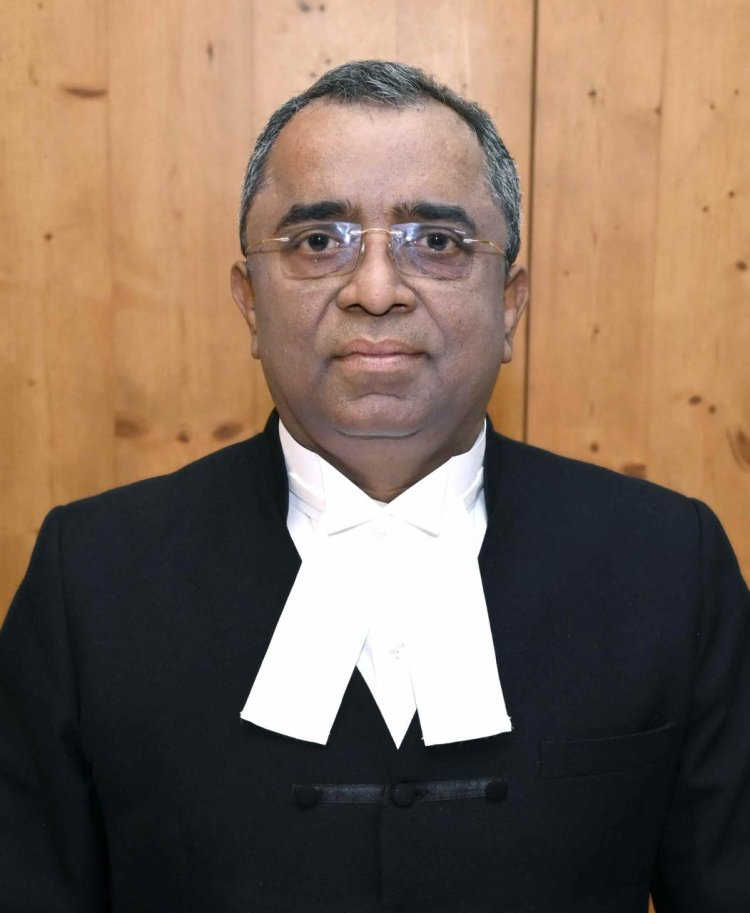 बलौदाबाजार की हिंसा व आगजनी की घटना पर जिला विधिक सेवा प्राधिकरण के कार्यपालक अध्यक्ष न्यायमूर्ति गौतम भादुड़ी ने लिया संज्ञान