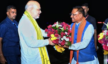 केंद्रीय गृह मंत्री अमित शाह छत्तीसगढ़ के तीन दिवसीय प्रवास पर राजधानी रायपुर पहुंचे