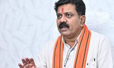 *आम जनता एवं पीड़ित की समझ के लिए छत्तीसगढ़ पुलिस की कार्य प्रणाली से उर्दू-फारसी के कठिन शब्दों की जगह उपयोग होगी सरल हिंदी- गृहमंत्री विजय शर्मा*