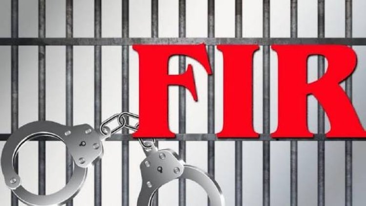 *धान खरीदी में अनियमितताप्रशासन की बड़ी कार्रवाई केंद्र प्रभारी पर FIR दर्ज*,हथनीकला केंद्र 2.54 करोड़ से अधिक की धान की गड़बड़ी